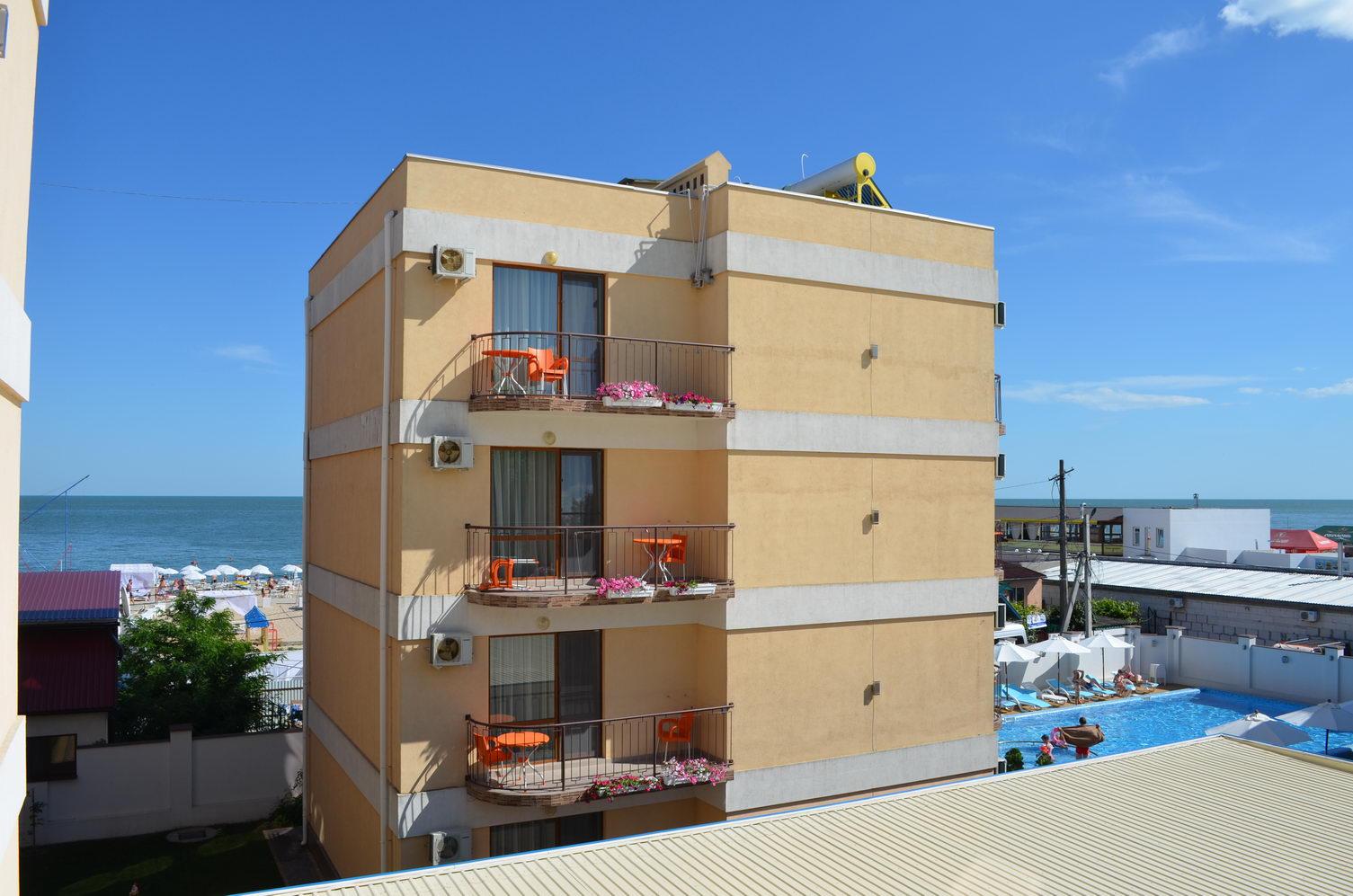 Hotel Grand More Zatoka Bagian luar foto